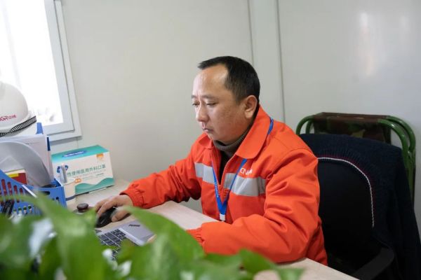 “磷”跑先鋒 | 李勝軍：以結(jié)果為導(dǎo)向，出色完成每一項(xiàng)任務(wù)