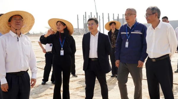 欽州市市長(zhǎng)、自貿(mào)區(qū)欽州港片區(qū)管委主任 王雄昌調(diào)研中偉欽州產(chǎn)業(yè)基地