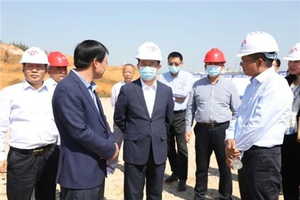 銅仁市委副書記、市長皮貴懷赴中偉鎳锍精煉硫酸鎳項(xiàng)目調(diào)研